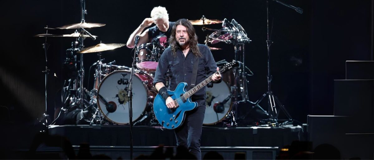 Foo Fighters on Stage